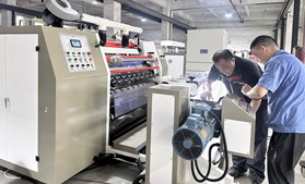 JD-DFQ1300D4-2高速冷烫膜华体会注册 透明玻璃碎膜分切复卷机